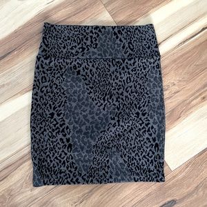Cheetah Print Pencil Skirt 🐆